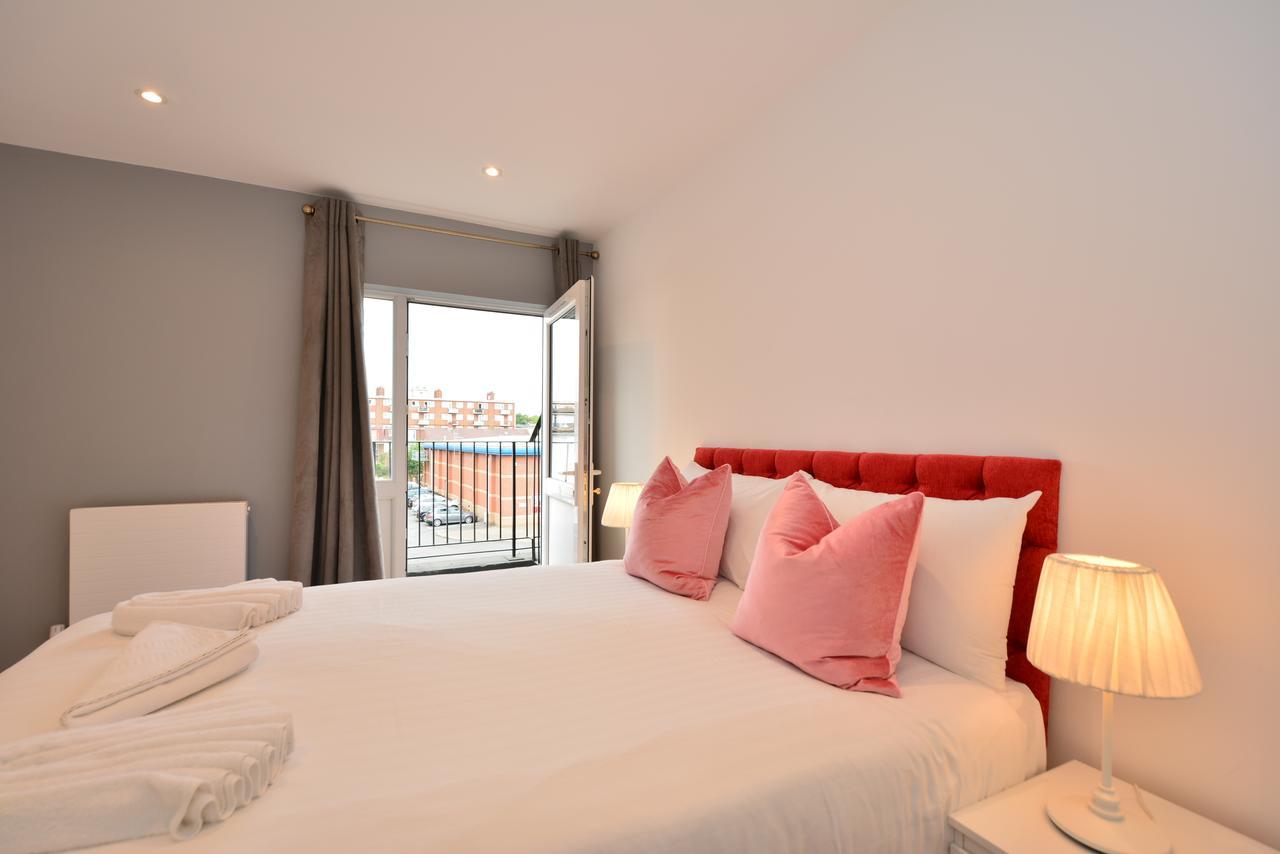 London Deluxe Apartments Mitcham Dış mekan fotoğraf