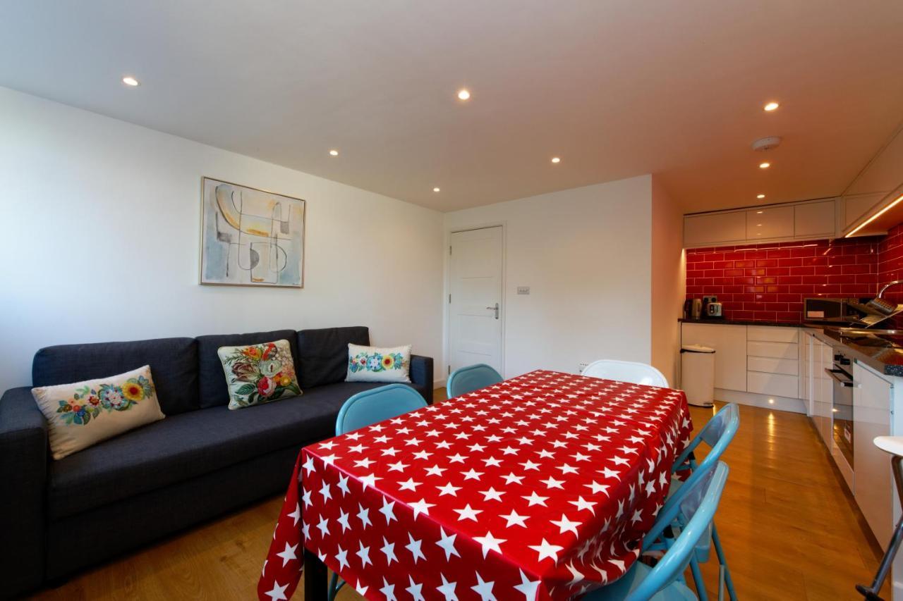 London Deluxe Apartments Mitcham Dış mekan fotoğraf